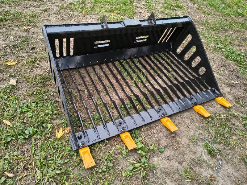 FUTURE Mini Skid Steer Rock Bucket (FT-RB44)