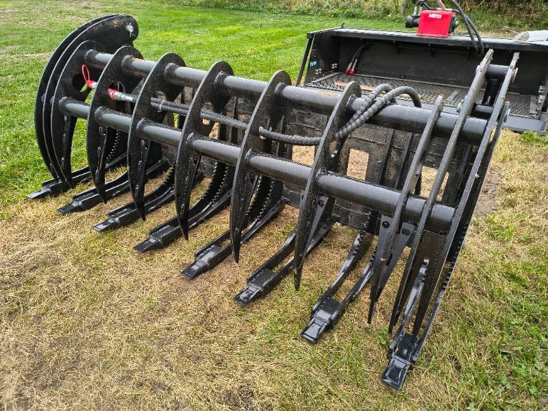 FUTURE Skid Steer Grapple (FT-CLG72C) (FT-CLG72)