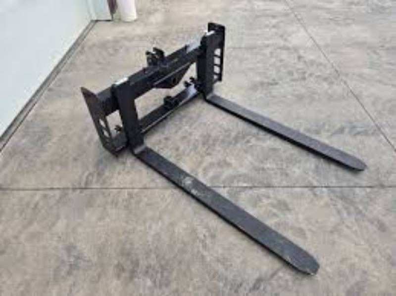 Wolverine Grass Fork (THFF46) (BALE SPEAR NOT INCLUDED)