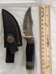 HuntingSkinning Knife (MHS Cutlery Works LLC)
