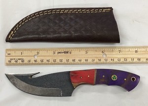 Fixed-blade Gut Hook Knife. (MHS Cutlery Works)