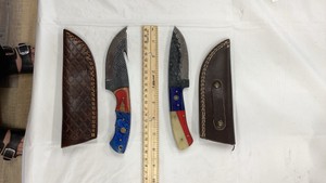 Gut Hook and a Fixed Hunting Knife.