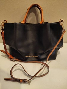Dooney & Bourke Large Barlow City Handbag