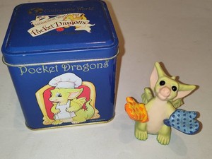 The Whimsical World of Pocket Dragons - Exclusive Collectors Joining Figurine Cooks Helper wOriginal Tin