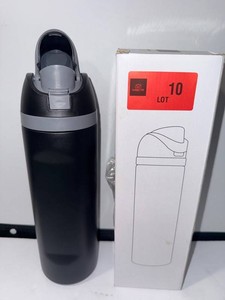 NEW byGATO Reusable Water Bottle With Flip-Top Lid