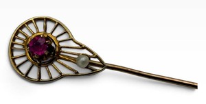 Ornate Jeweled Hat Pin With Purple Stone