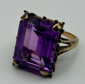 Purple Gemstone Statement Ring - Size 4, Unmarked Gold-Tone Setting