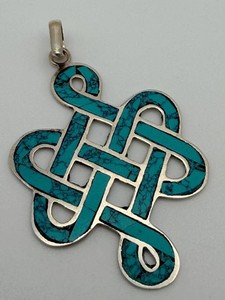 Turquoise-Style Knotwork Pendant