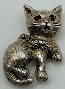 Sterling Cat Brooch Pin With Red Eyes