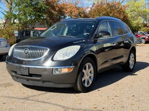 2008 BUICK ENCLAVE CXL All Wheel Drive  No Accidents Reported  3rd Row Seating (NO RESERVE)