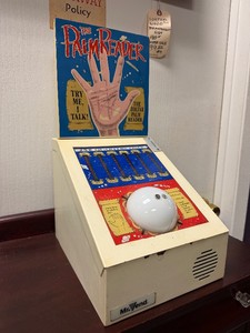 Working Vintage 80s era Retro Coin-Operated Love Meter Machine #3