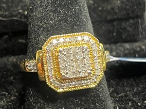 Diamond Cluster Ring - Sterling Silver Natural Diamonds 0.25 CTTW - $780 Retail Tag