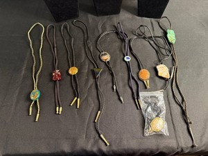 VTG Bolo Ties - Mixed Lot of Stone, Alaska & Carved Designs