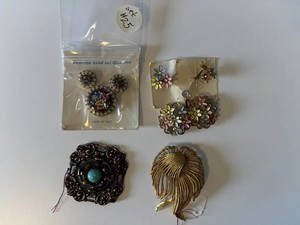 Costume Jewelry - Italian Mosaic, Floral & Vintage Brooch Mixed Lot