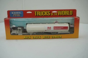NIP Ertl Trucks of the World Miniature Mac Truck with Tanker 164 scale