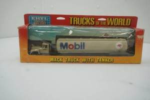 NIP Ertl Trucks of the World Miniature Mac Truck with Tanker 164 scale