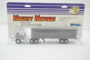 NIP Ertl Mighty Movers Die Cast  Mac COE with Livestock Trailer  164 scale