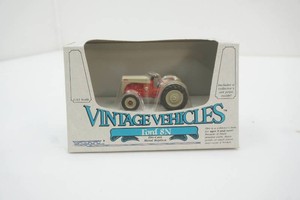 NIP Ertl 143 scale Die Cast Metal Vintage Vehicles Ford 8N