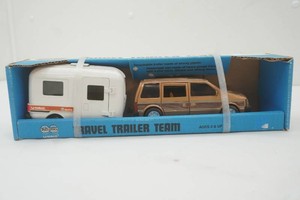 NIP U-Haul Travel trailer Team die cast metal 143 scale