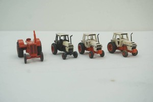 Case die cast metal 164 scale tractors