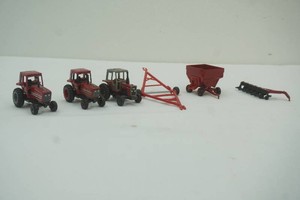 International die cast metal 164 scale tractor and implements