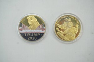2 Trump Commemorative Challenge Coins Trump 2020 in protective plastic capsule