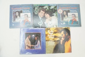 5 vintage Conway and Loretta Duet vinyl albums
