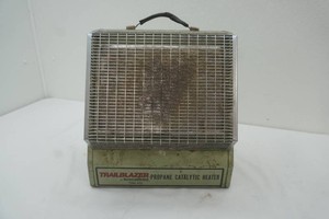 vintage Trailblazer Propane Heater by Winchester 7000BTU