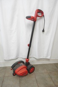 Craftsman EZ Edge and Store 12 amp electric Edger