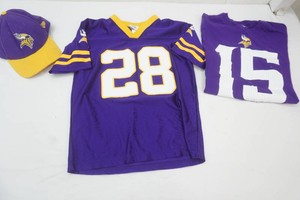 Vikings cap, #28 youth jersey, #15 Vikings Tee Shirt size S