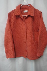 womens Banks quilted button front jacket no size tag