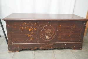 vintage Lane Cedar Chest 48 x 19 x 21