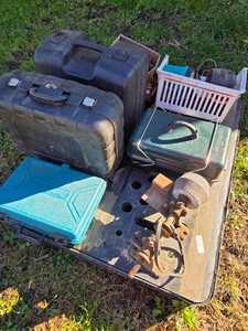 Pallet of Garage Items