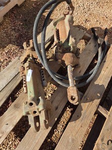 Pair of John Deere 2 Cylinder Era Hydraulic Cylinders