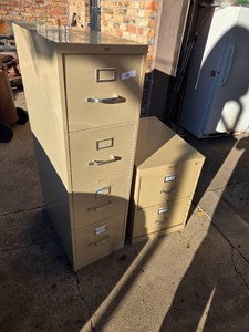 2 Metal Filing Cabinets