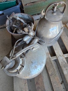 Stainless Steel Milking Equipment