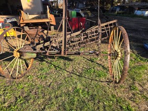 John Deere Steel Wheel Hay Rake (Yard Art)