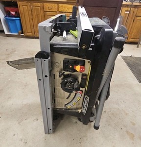 Portable 10 Rockwell Jobsite table saw with Laser