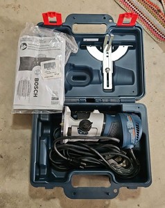 Bosch Palm Router with case