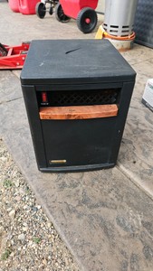 Edenpure Gen3 Quartz Infrared Portable Heater 900 watt model A3729 No remote top is cracked