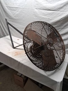 Dayton 9K974 Industrial Wall-Mount Fan with Bracket