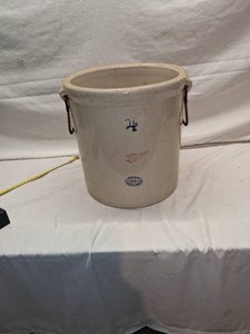 Red Wing Pottery #4 Stoneware Crock - Crack
