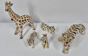 Vintage Japan Ceramic Tiger & Giraffe Animal Figurine Collection