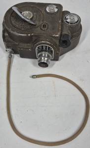Revere Eight Model 88 8mm Movie Camera  Revere Camera Company Chicago