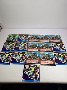 Decalcomania Marvel Black Panther Hulk & Monster Jam Grave Digger Outdoor Rated Decals