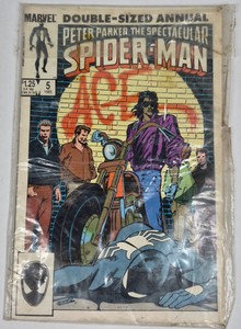Marvel Peter Parker The Spectacular Spider-Man Annual #5 1985 Black Suit Spider-Man