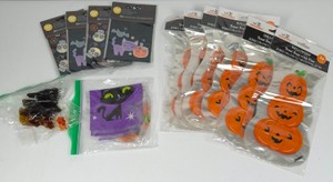 Wilton & Celebrate Halloween Treat Bags with Ties  Assorted Designs