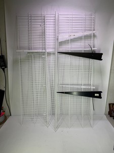 White Wire Retail Display Shelving Panels with Black Shelf Brackets