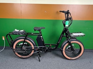 Serfas Quest Cargo 750W Electric E-bike - Universal Size - $2499 MSRP - NEW