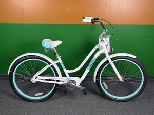 Sun Cruz Step Thru Three Speed - Size Small - $660 MSRP - NEW